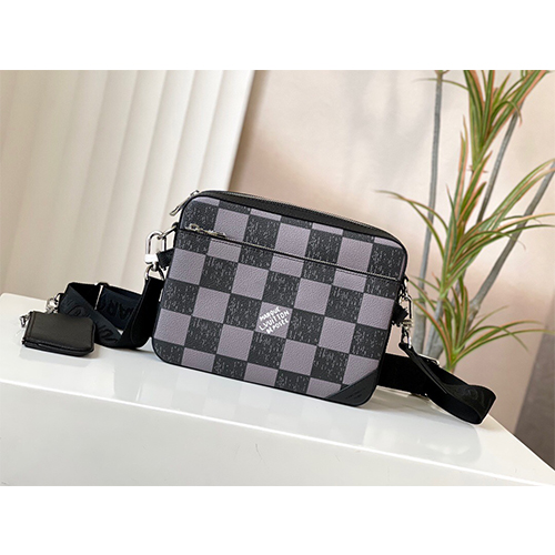 【ルイヴィトン LOUIS VUITTON】M63443 Trio ショルダー バック